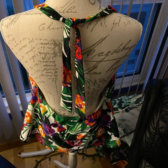 Catalina Bathing Suit Top - 3X - Picture 2 of 3